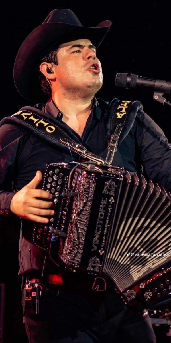 Discografia de Alfredo Olivas